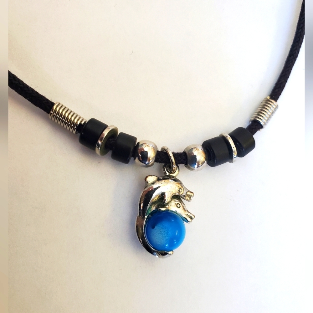 dolfin necklace